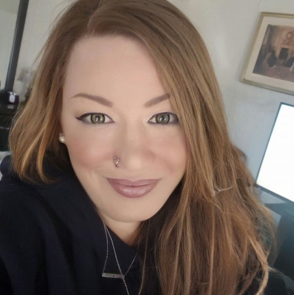 Meet your Posher, Christina